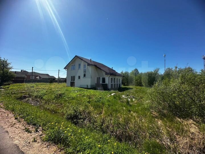 Дом 161,5 м² на участке 12 сот.