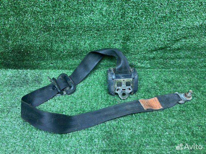 Ремень безопасности передний правый Volkswagen