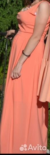 Платье в пол