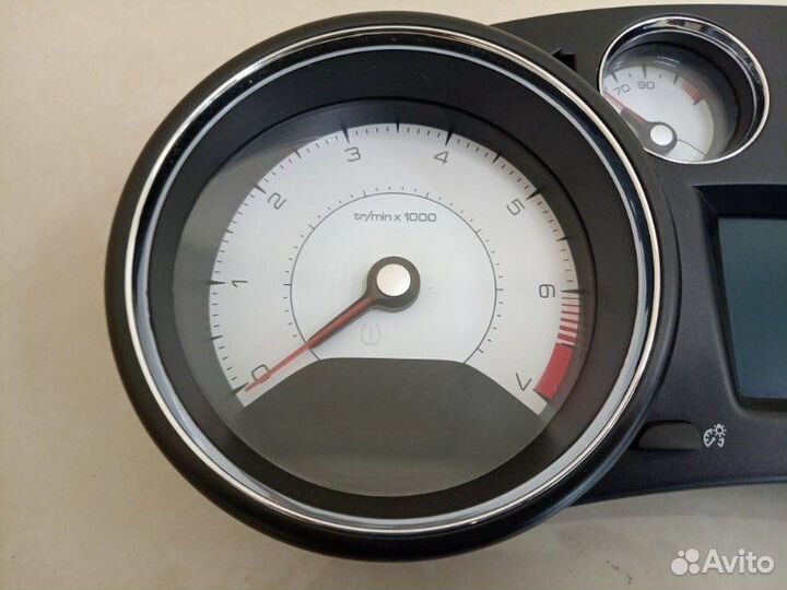 Панель приборов Peugeot 408 4D EP6C M 2012