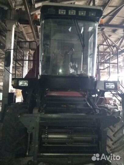 Комбайн Брянсксельмаш КЗС-812, 2015