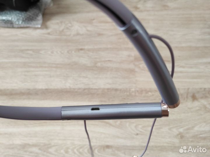 Беспроводные наушники Stereo Boom Wi-700