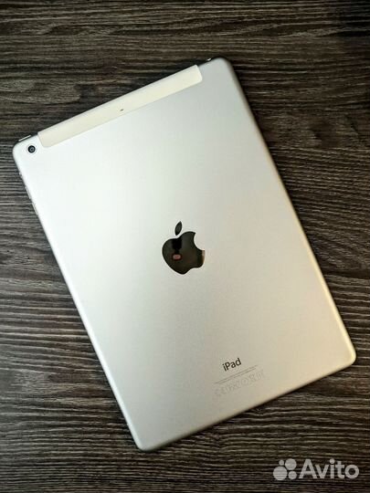 Планшет Apple iPad Air