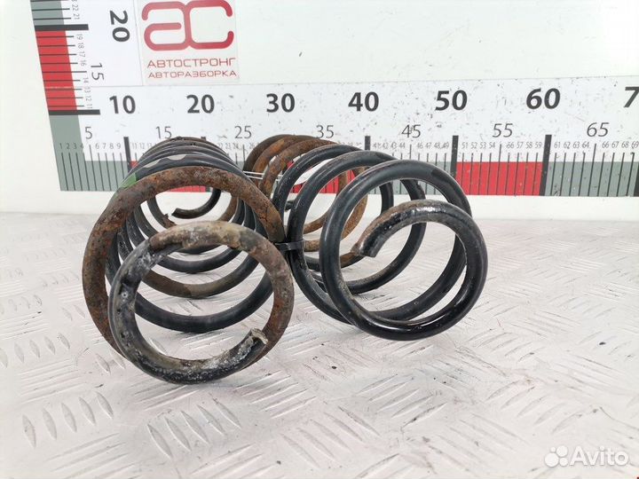 Пружина подвески задняя для Volkswagen Golf 4