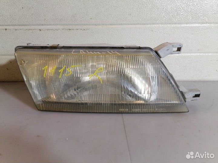 Фара правая Nissan Sunny B15 QG13DE