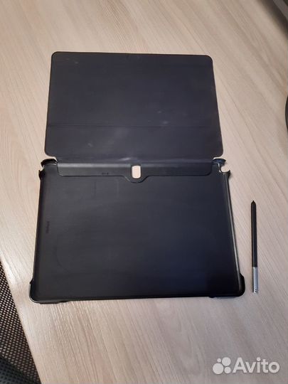 Чехол на планшет 10.1
