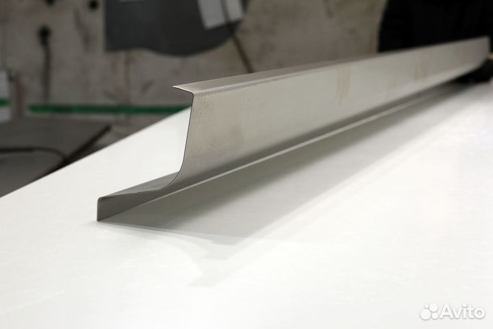 Порог левый Mitsubishi Outlander 2 XL ремонтный