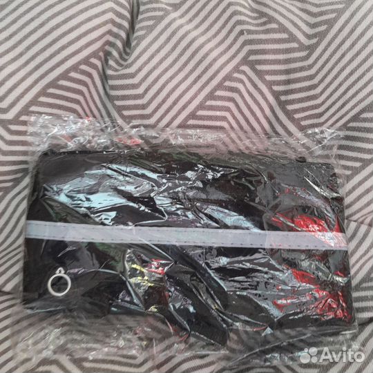 Спортивная сумка новая на пояс женская