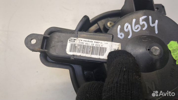 Двигатель отопителя Peugeot 306, 2000