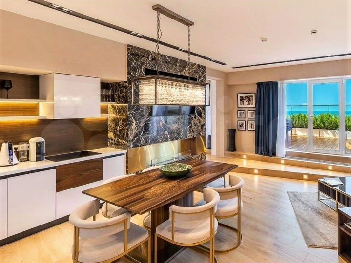 3-к. квартира, 150 м², 22/22 эт.