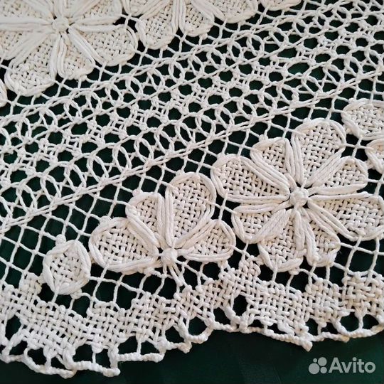 Скатерть вязаная