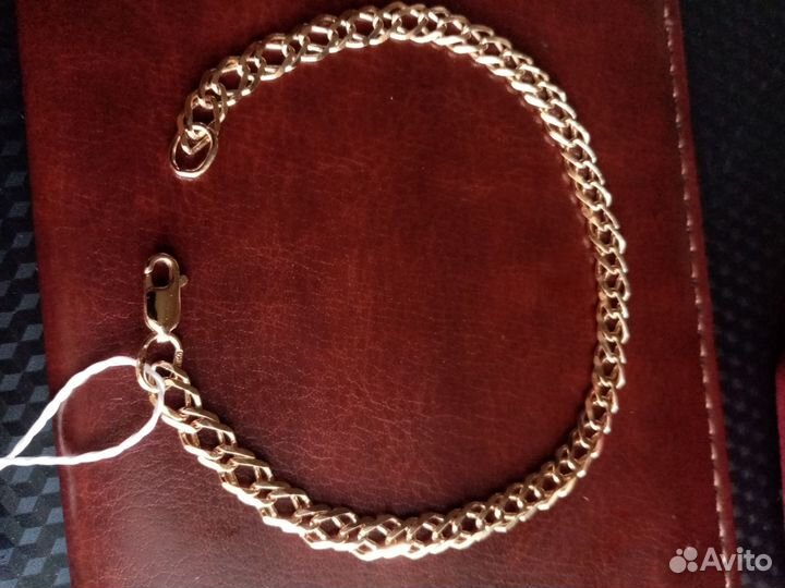 Золотой браслет