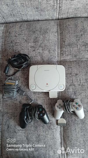 Игровая приставка ps1