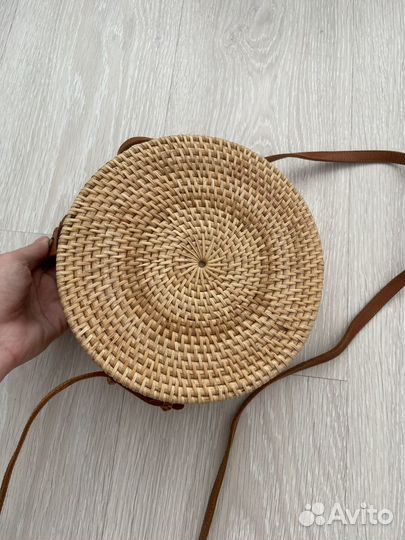 Плетеная сумка из ротанга с Бали