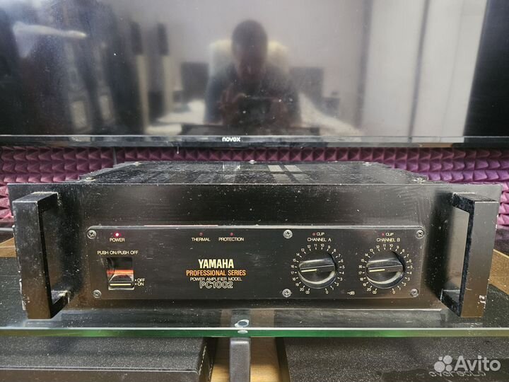 Усилитель мощности Yamaha PC1002