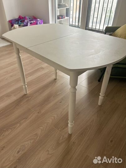 Кухонный стол