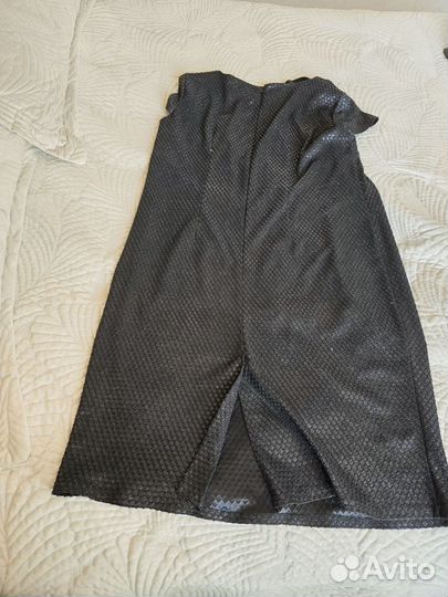 Продам новое платье,размер 52,покупала в Анапе