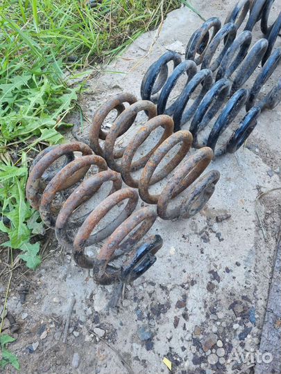 Пружины задние volkswagen transporter T3