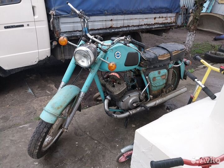 Продаю запчасти на иж юпитер 3