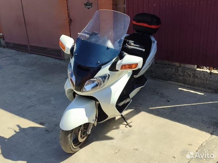 Мотоцикл suzuki skywave 650