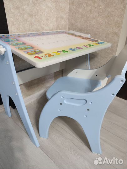 Детский стол и стул