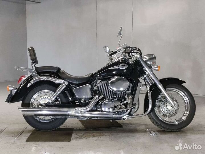 Honda VT750C Shadow
