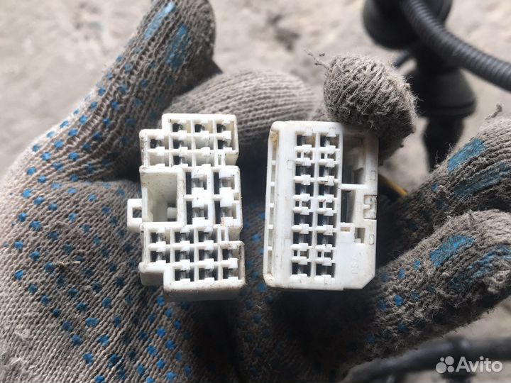 Проводка дверей Byd F3