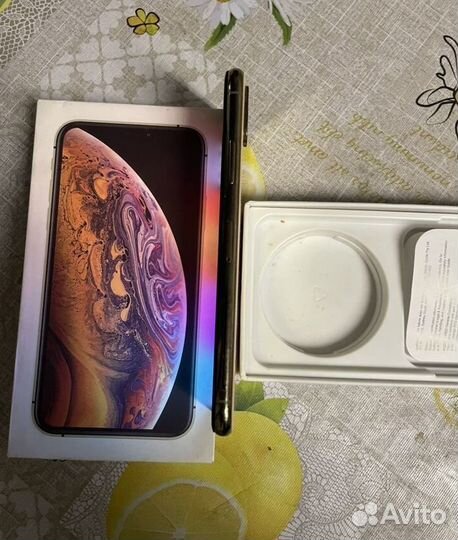 iPhone Xs, 256 ГБ