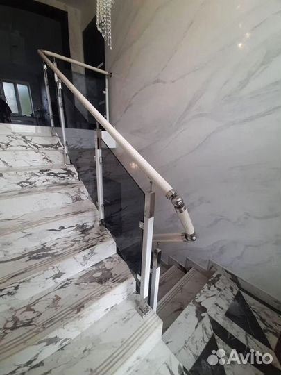 Перила для лестниц