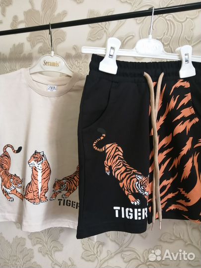 Костюм на мальчика новый