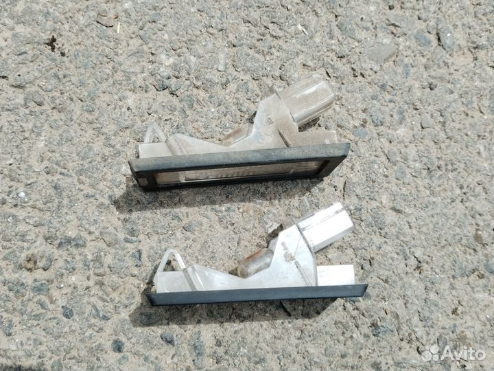 Фонарь подсветки номера duster