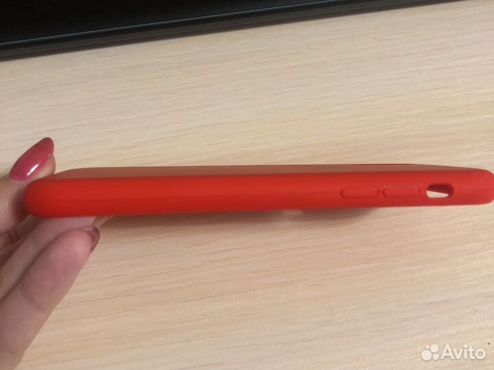 Чехол на iPhone XR