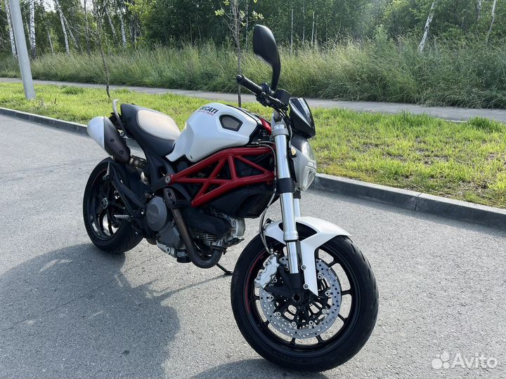 Ducati monster 796 ABS