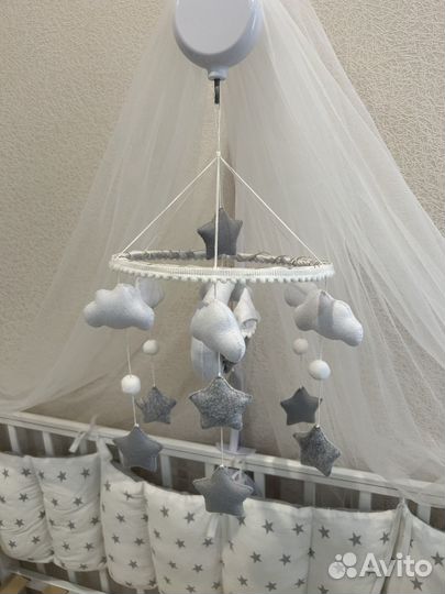 Мобиль на кроватку