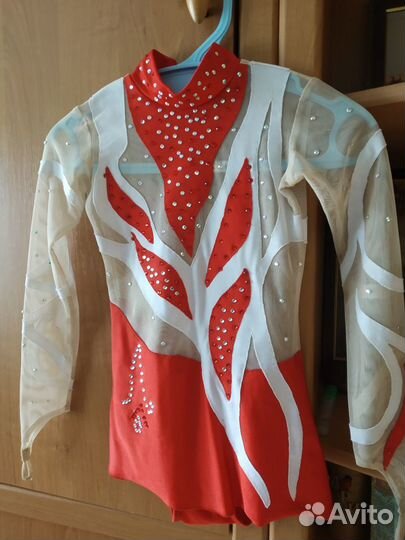 Костюм для художественной гимнастики