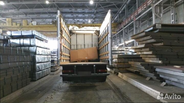 Грузоперевозки с грузчиками от 300км и 300кг