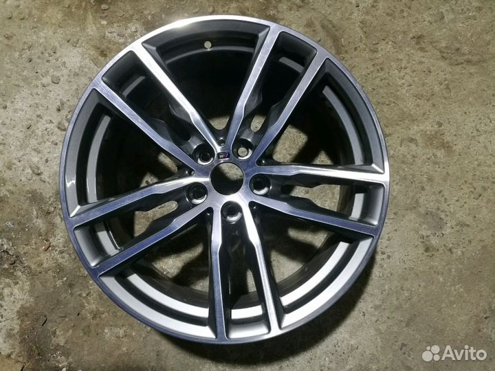 Диск R 19 BMW X3 M. 1 штука