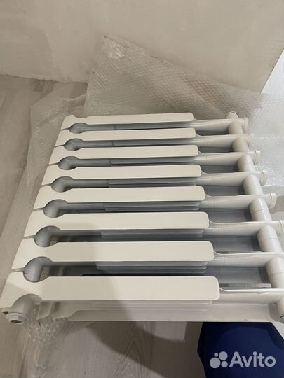 Радиатор отопления алюминиевый 8 секций