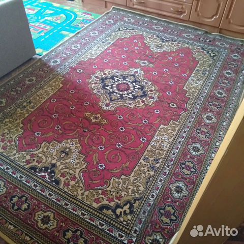 Ковер шерстяной