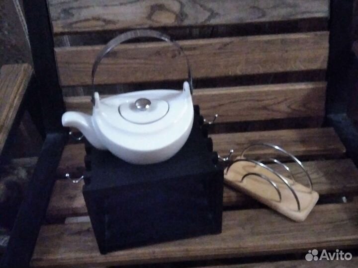 Заварочный чайник, фарфор, интерьер