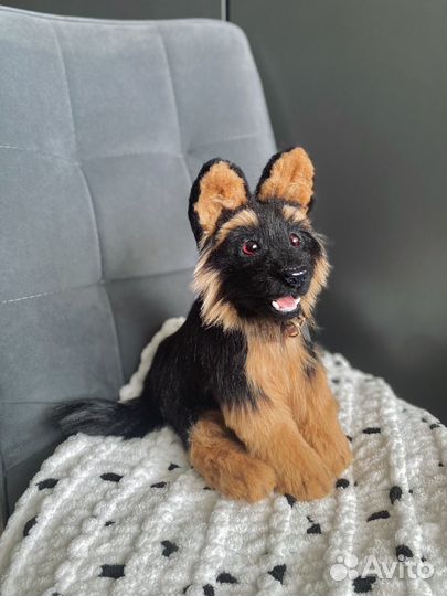 Реалистичная игрушка овчарка ручной работы