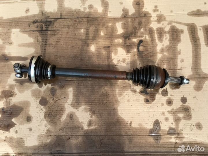Привод левый Logan Largus Sandero 05-20