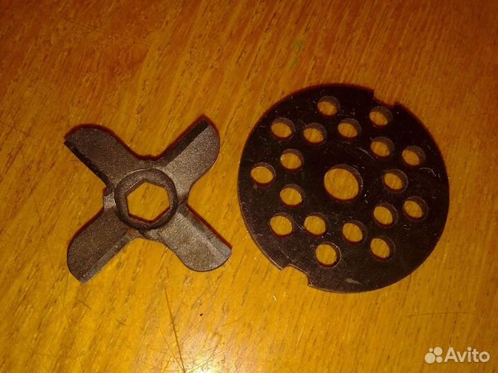 Нож, решетка на советскую электромясорубку