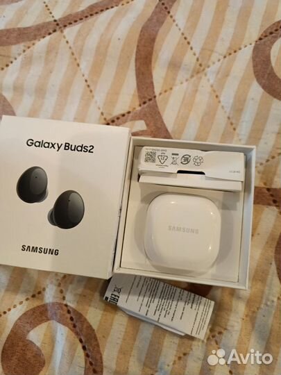 Samsung galaxy buds 2