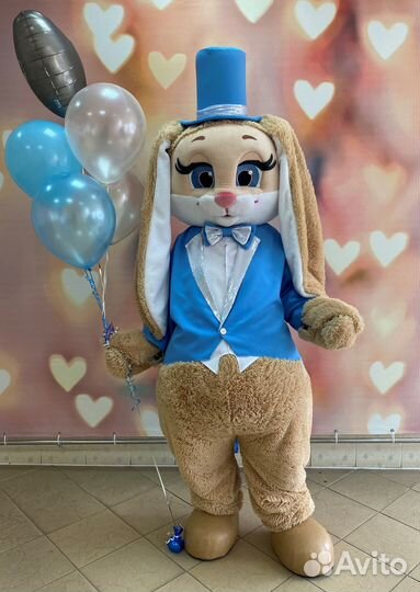 Зайка на праздник, ростовая кукла
