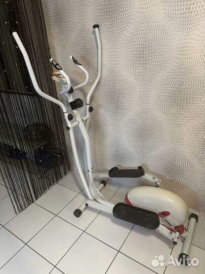 Эллиптический тренажер torneo