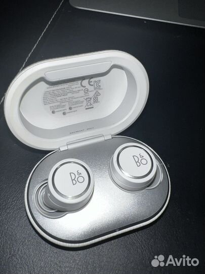 Беспроводные наушники Bang & Olufsen Beoplay E8