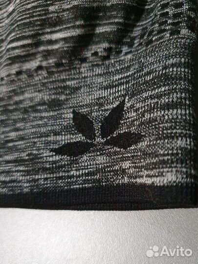 Спортивный компрессионный топ Under Armour, S/M