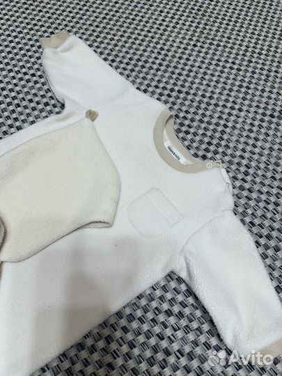 Комплект комбинезон+шапочка+пинетки