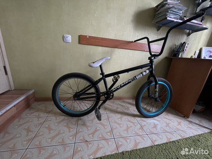 Трюковой велосипед bmx
